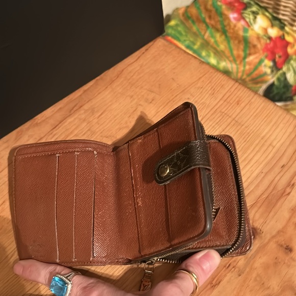 Louis Vuitton Wallet final price - Picture 7 of 8